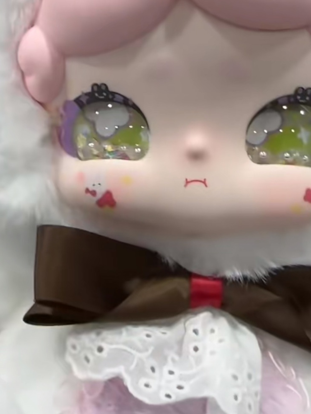 Nai Sweet Tea Bunny 600% plush doll from the ThingsWoo - Picture 11 of 12
